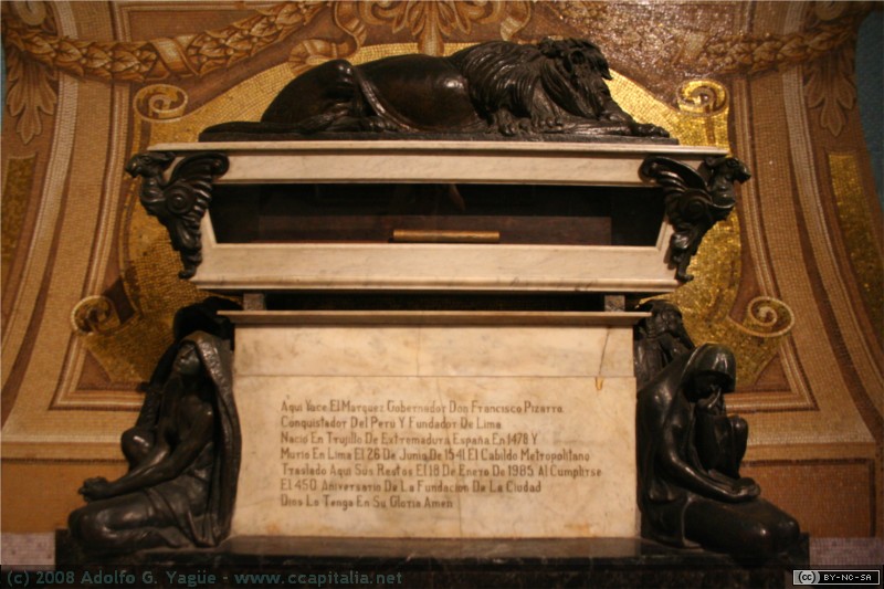 Tumba de Francisco Pizarro (3)