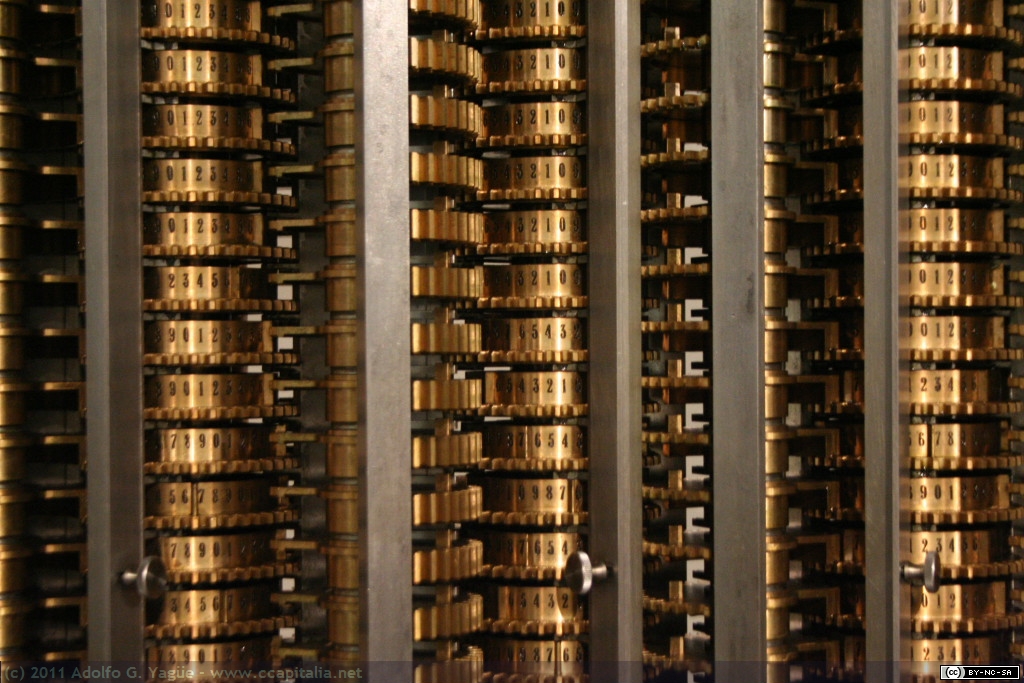 1848 - Charles Babbage. Difference Engine No.2 (3) (réplica). Museo de la Ciencia de Londres