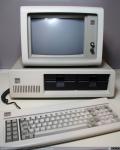 132 - IBM Personal Computer. Modelo 5150 (1), 1981