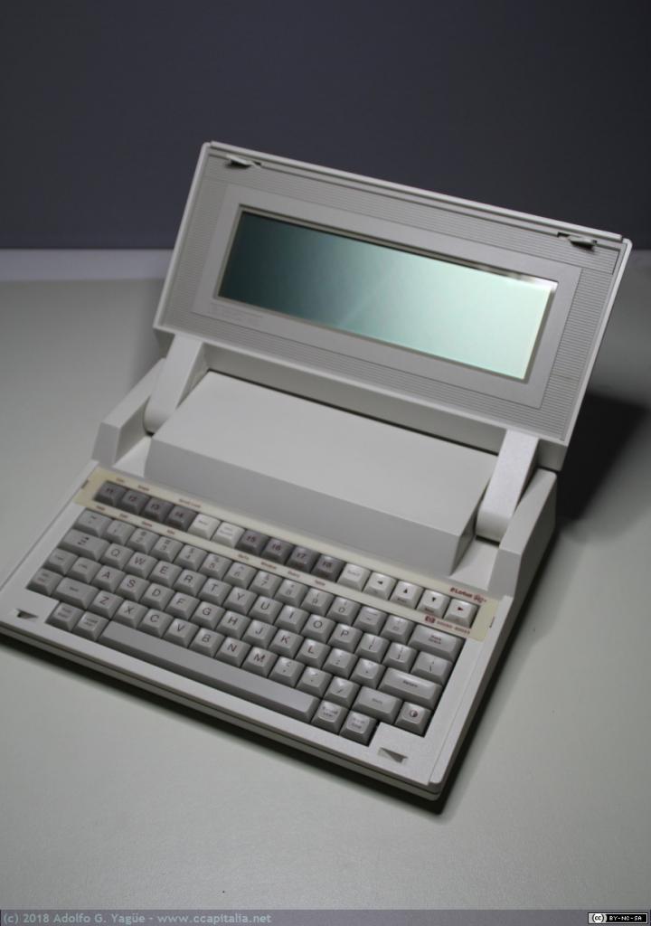 257 - Hewlett Packard HP-110 (2), 1984