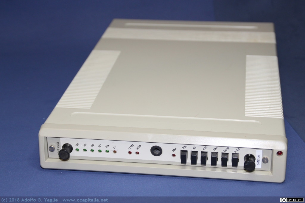 826 - Modem síncrono (CSU/DSU) Telefónica Iberpac (X.25) fabricado por Satelsa mod. SATE 1A1 (1), 1988