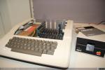 284 - Unidad de diskette de 5" 1/4 para el Apple II, 1977
