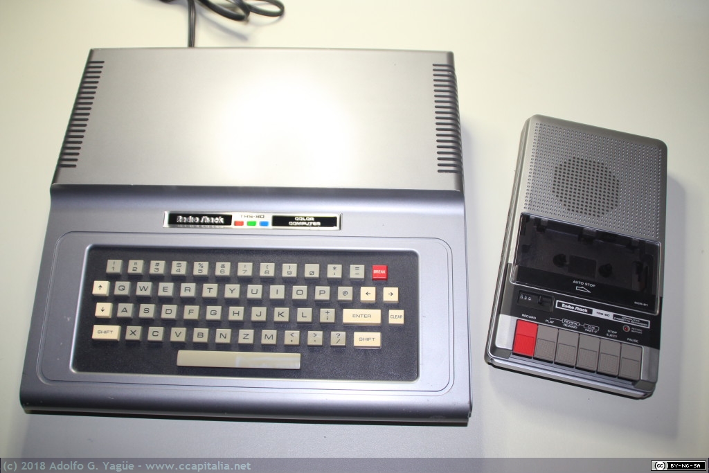 043 y 619 - Radio Shack TRS-80 y Cassette, 1980