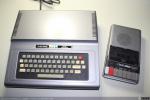 043 y 619 - Radio Shack TRS-80 y Cassette, 1980