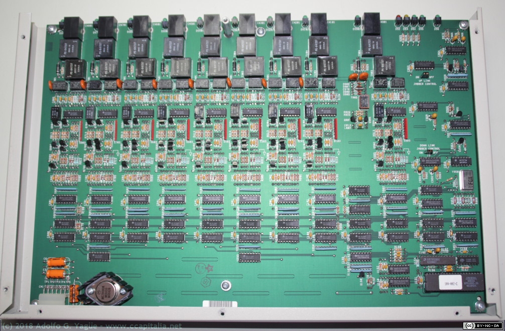 330 - SynOptics LattisNet 2510 Ethernet Retiming Concentrator, 1988