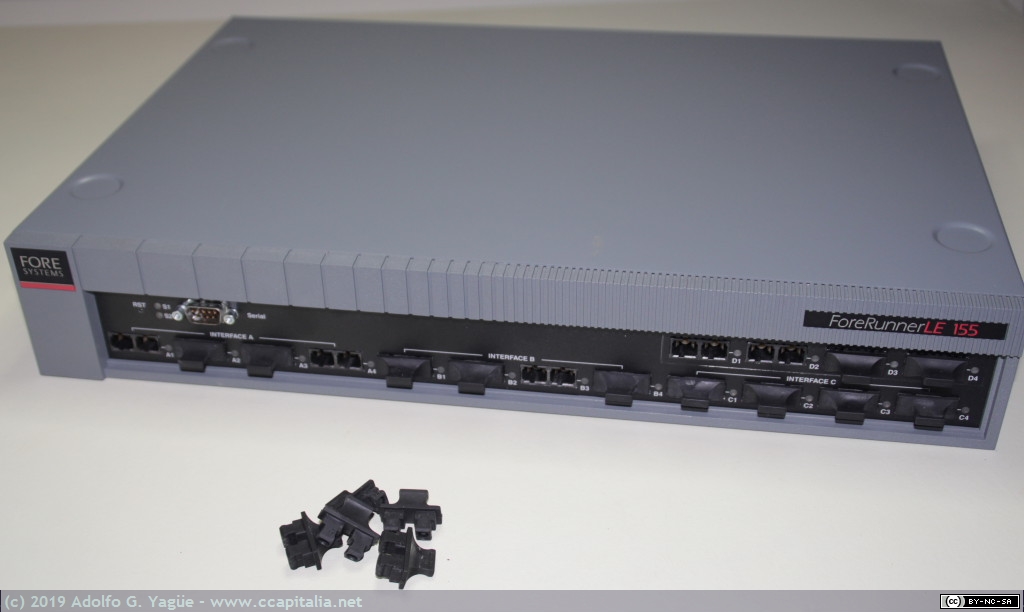 1163  -  Conmutador ATM ForeRunner LE 155 de Fore Systems (1), 1996
