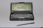 1194 - HP 320LX (CPU Hitachi SH3 y Windows CE 1.0), 1997