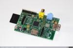 1094 - Raspberry Pi versión 1 con memoria SD y sin puerto ethernet (Broadcom BCM2835), 2011