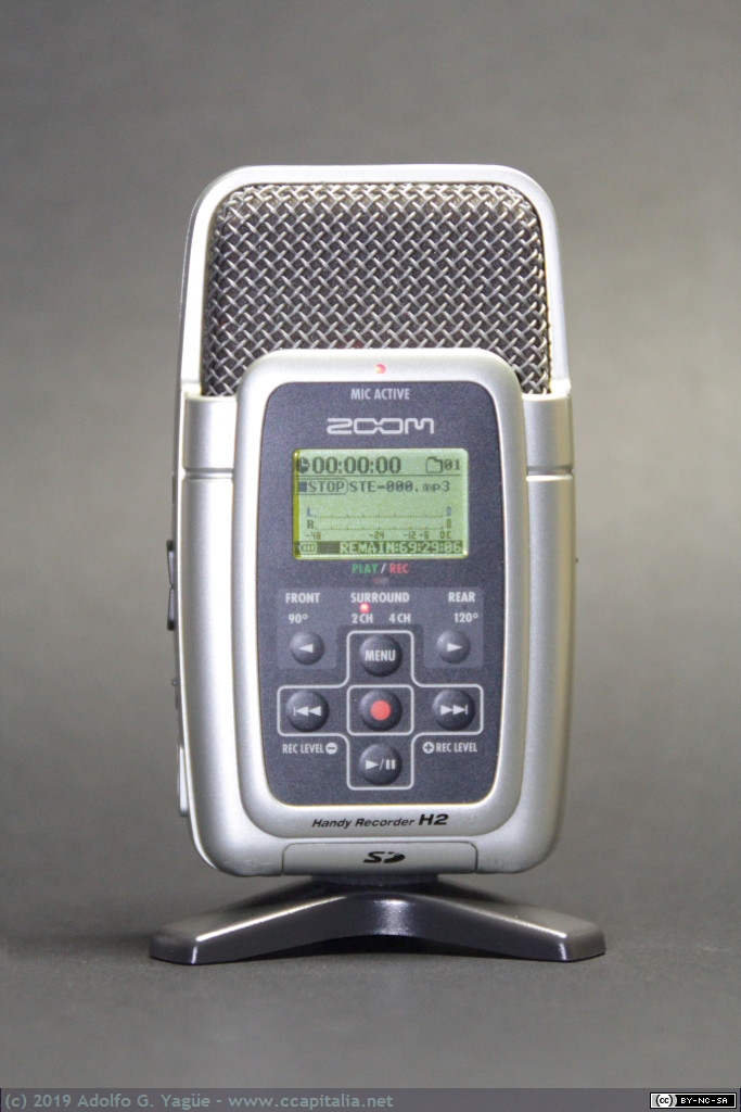 1240 - Grabadora de audio ZOOM H2 Handy Recorder, 2007