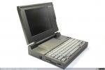711 - NEC UltraLite SL20. Intel 386 SL 20MHz, monocromo y FDD (2), 1992
