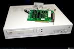 592 - CD-ROM Hitachi CDR-1503S, controladora 8 bit ISA y cable. Velocidad de transferencia de 150KBs (x1), 1987