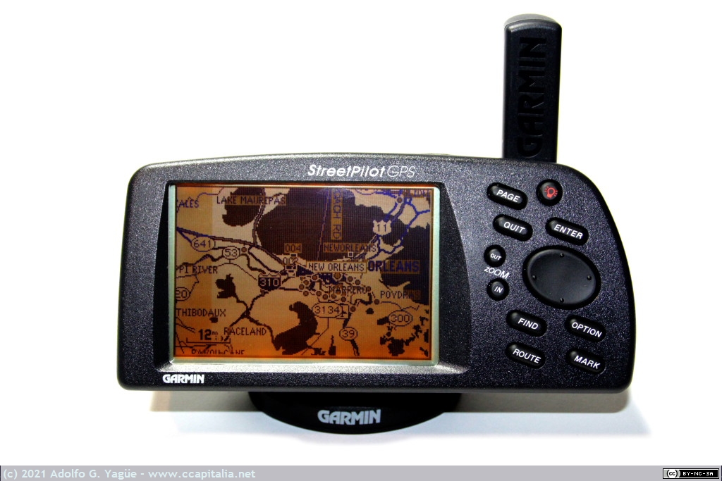 1475 - Garmin StreetPilot GPS. Primer GPS con mapas para vehículos (1), 1998