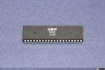 105 - Microprocesador MOS 6502. 8bits y reloj de 1 a 3MHz, 1975