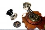 1654 - Teléfono Sft. 04. Detalle del micrófono: cápsula de micrófono de carbón (4), 1900