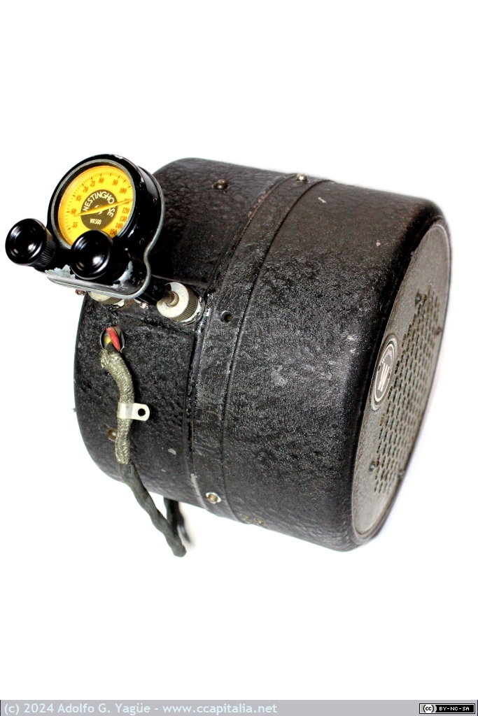 1819 - Westinghouse WR500. Receptor radio de onda media para automóvil (1), 1935