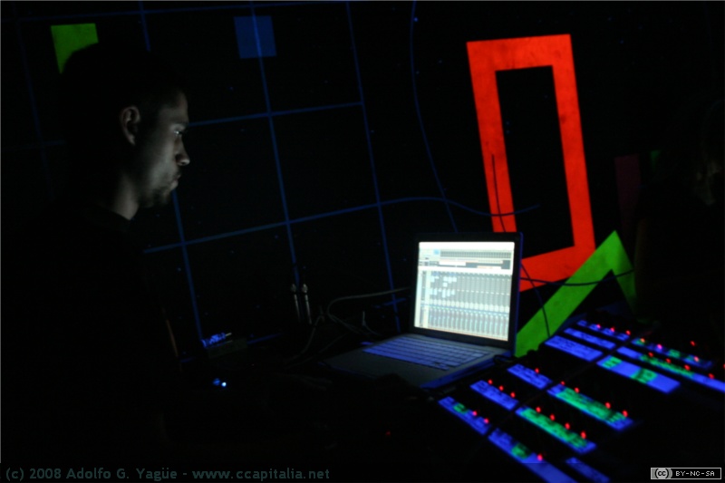 Jorge Bule - Live Act #63 - 27.05.07 (9)