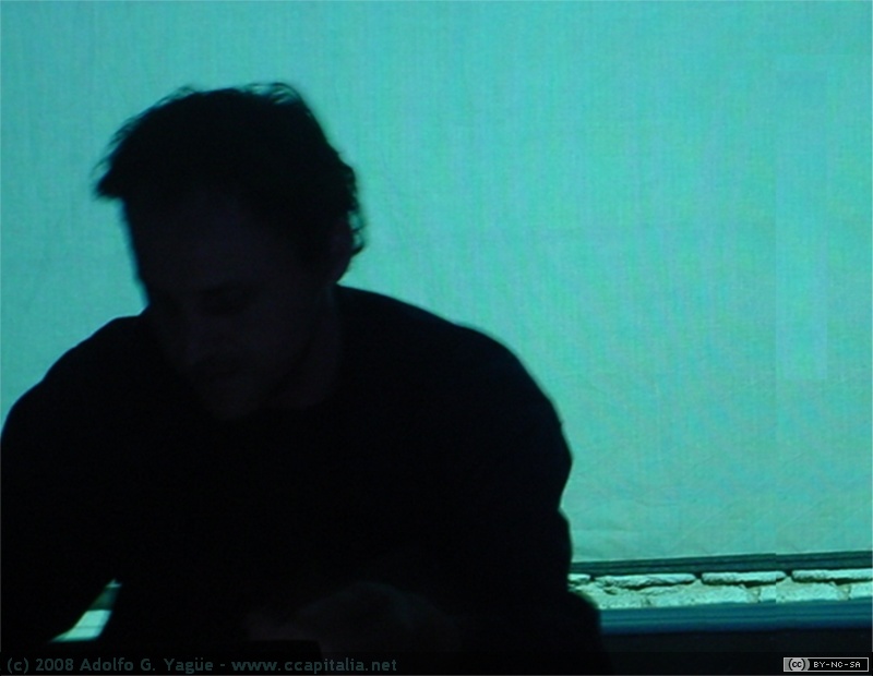 C Jitter - Klangmaschine - 29.05.04 (2)