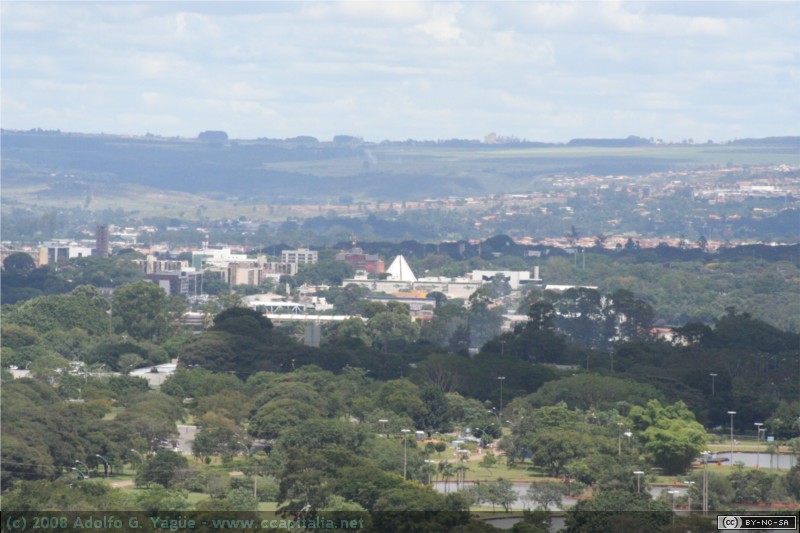Templo da Boa Vontade desde Torre TV