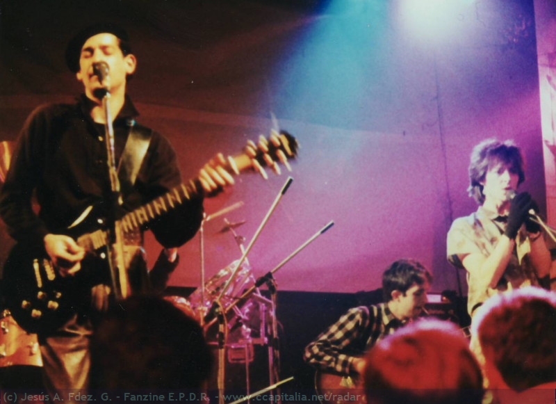 Esclarecidos + Alphaville Live @ Rock-Ola [1984, Fiesta E.P.D.R.] (1)