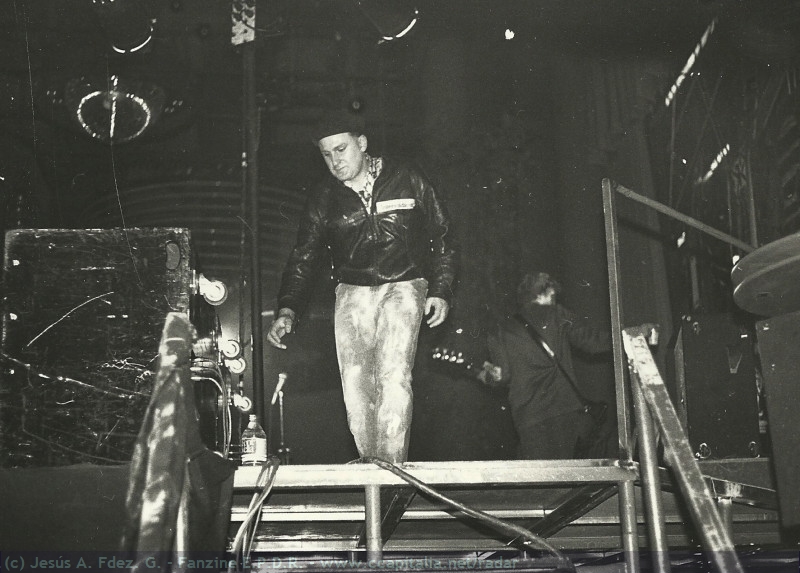 Os Resentidos Live @ Astoria [1985] (3)